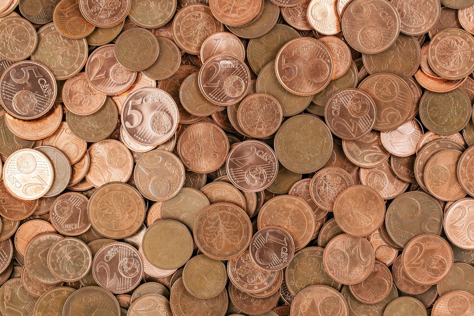 Viele 1, 2 und 5 Centmünzen